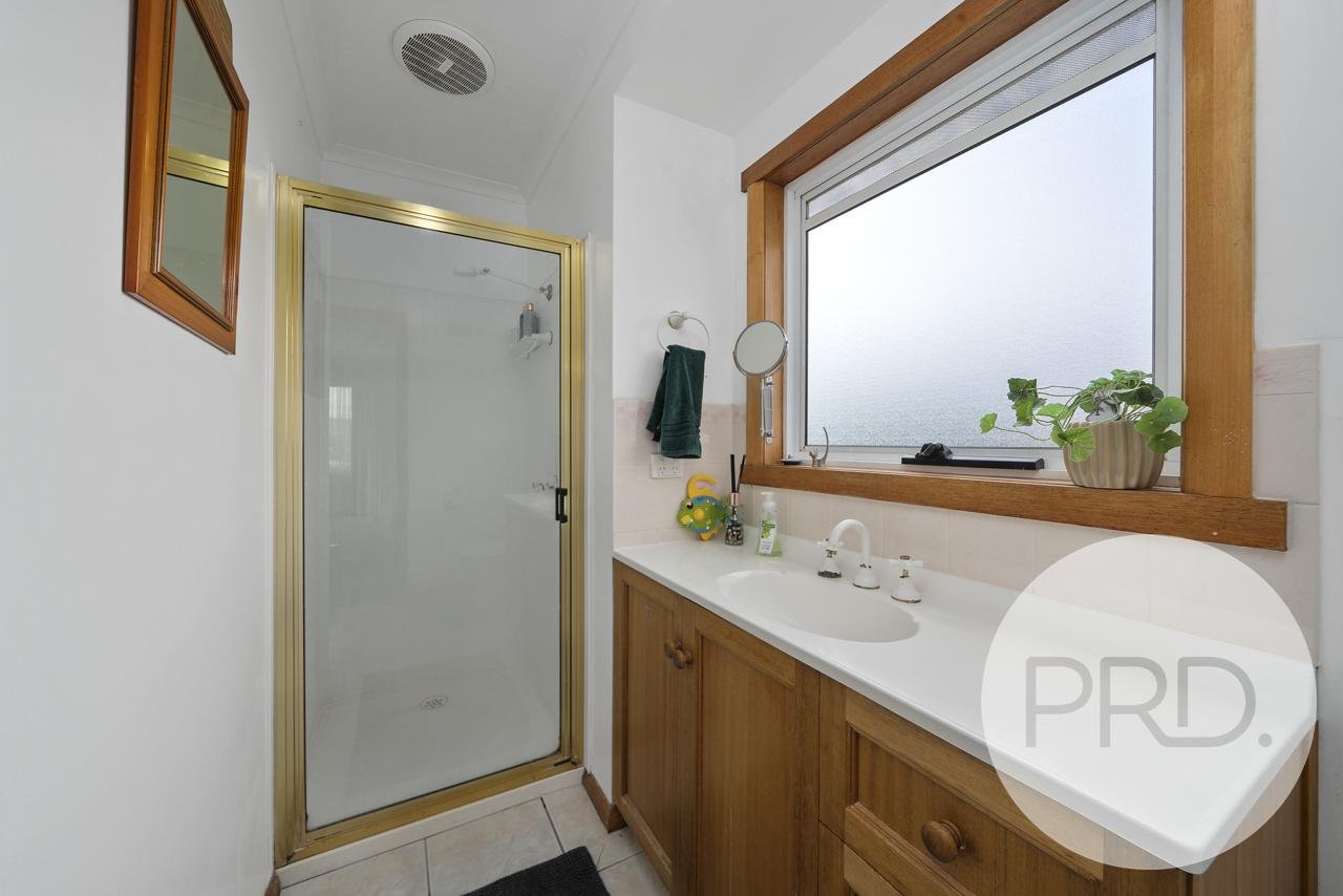 2 Tanundal Street HOWRAH 5