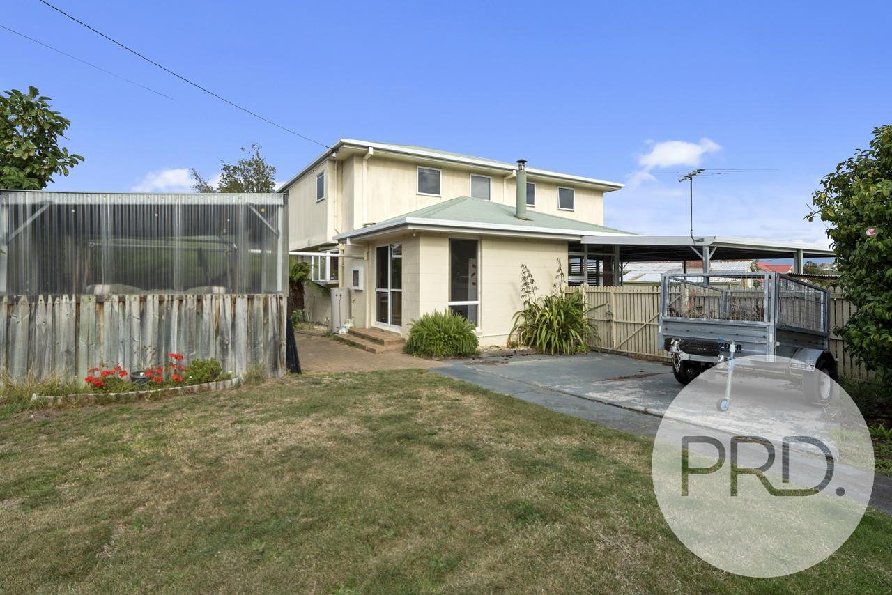 2 Tanundal Street HOWRAH 10