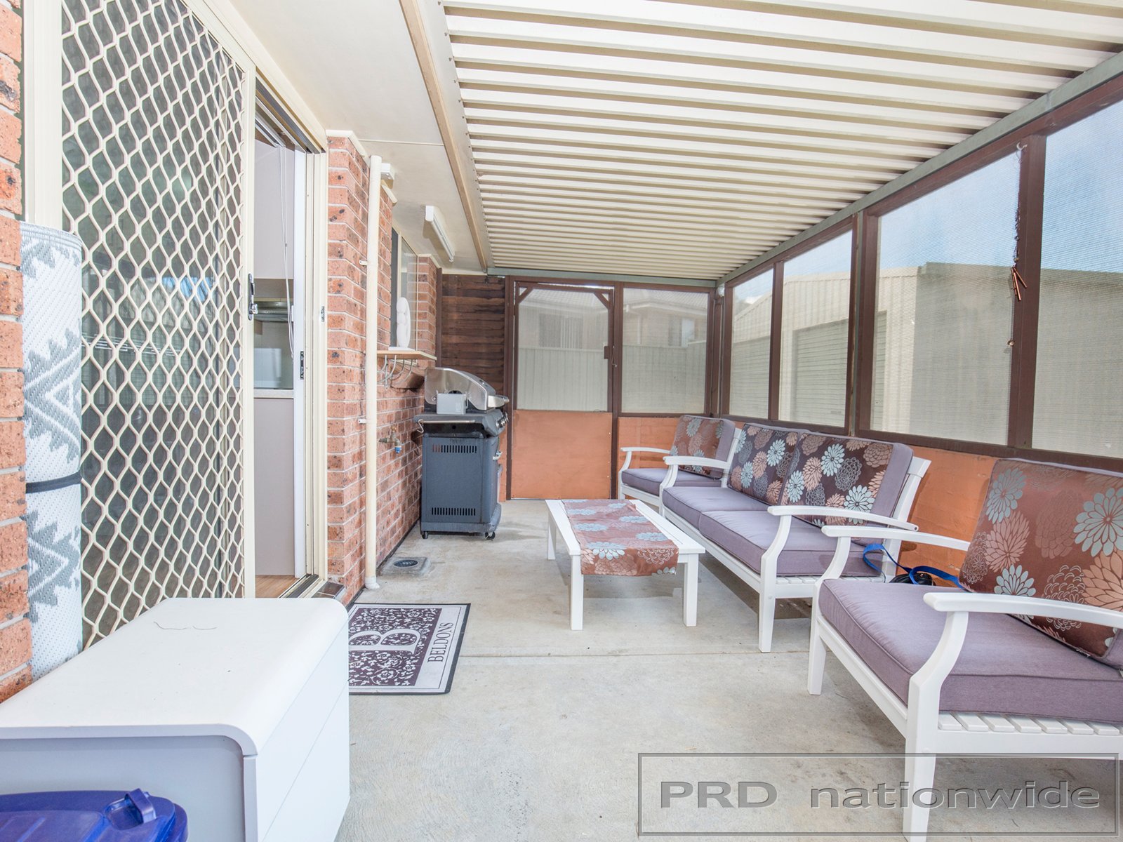 2 Targo Close RUTHERFORD 9