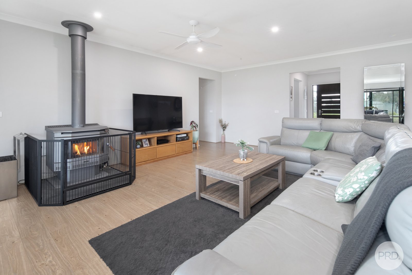 2 Taylors Road HADDON 3