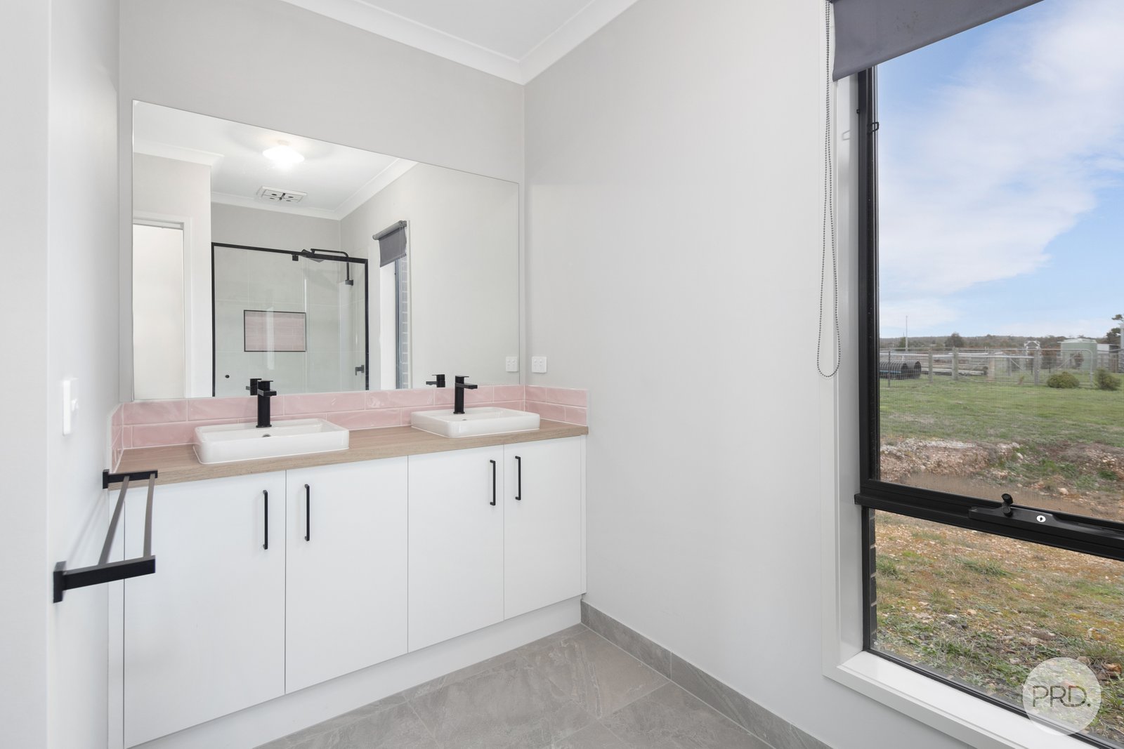 2 Taylors Road HADDON 10