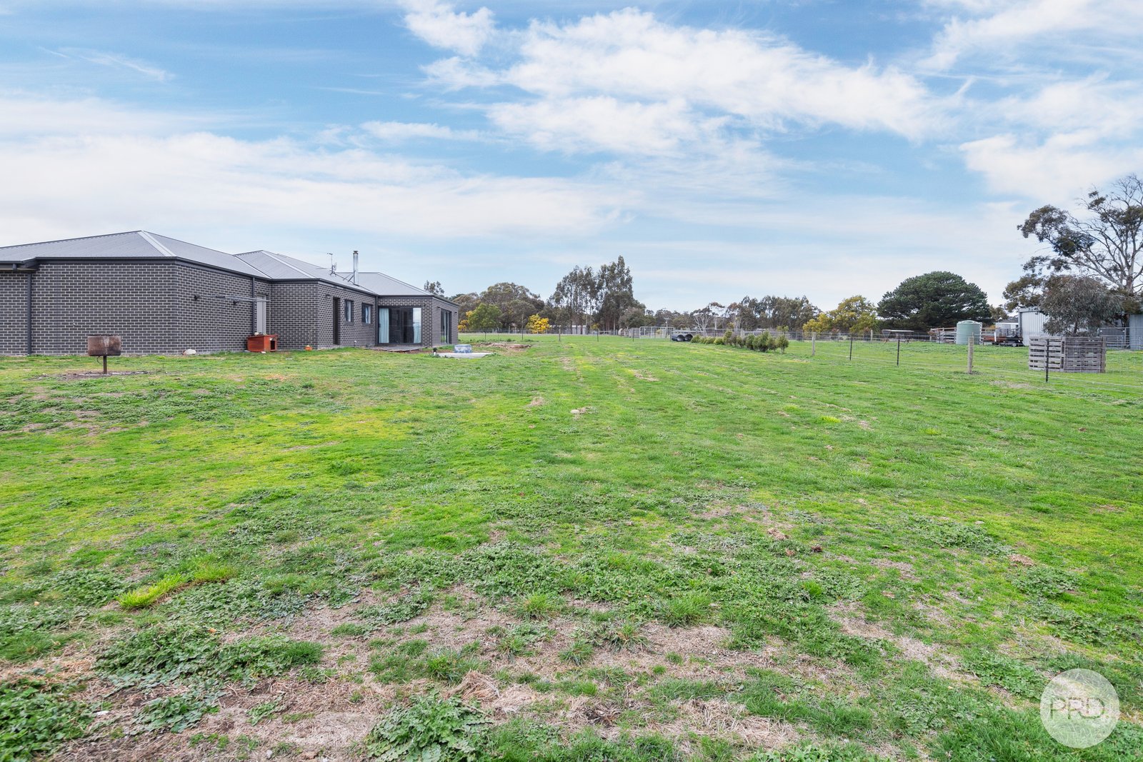 2 Taylors Road HADDON 19