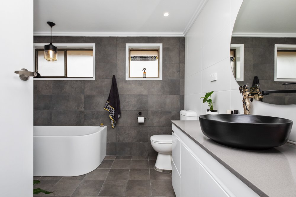 2 Tennyson Street METFORD 12