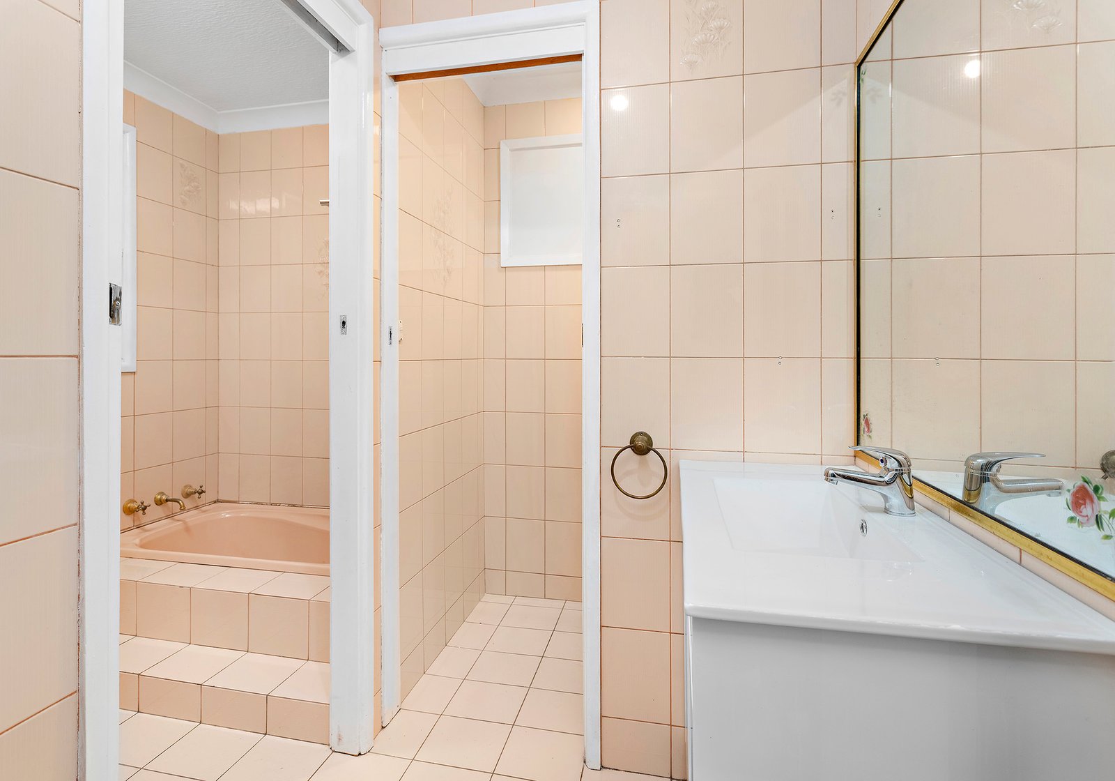 2 Thirroul Road KANAHOOKA 7