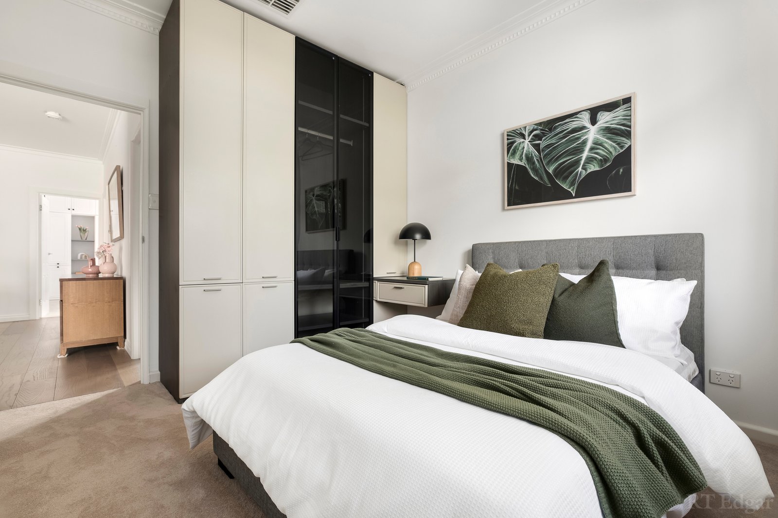 Real Estate and Property in 2 Thomas Street, Camberwell, VIC