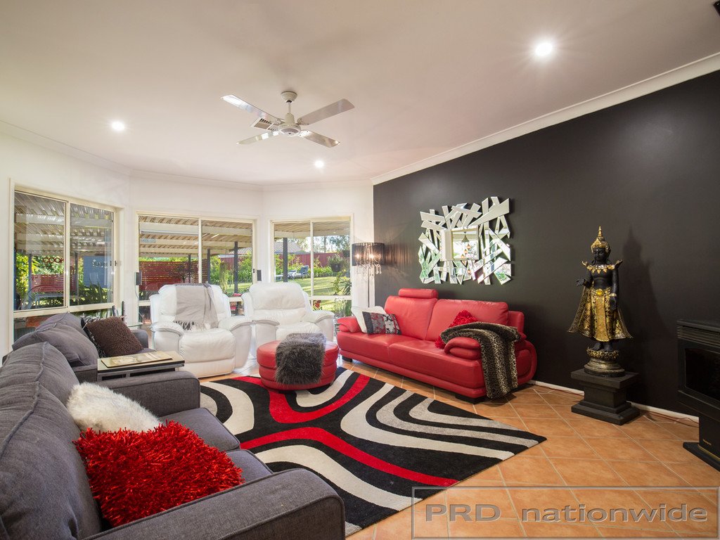 2 Thornbill Grove THORNTON 15