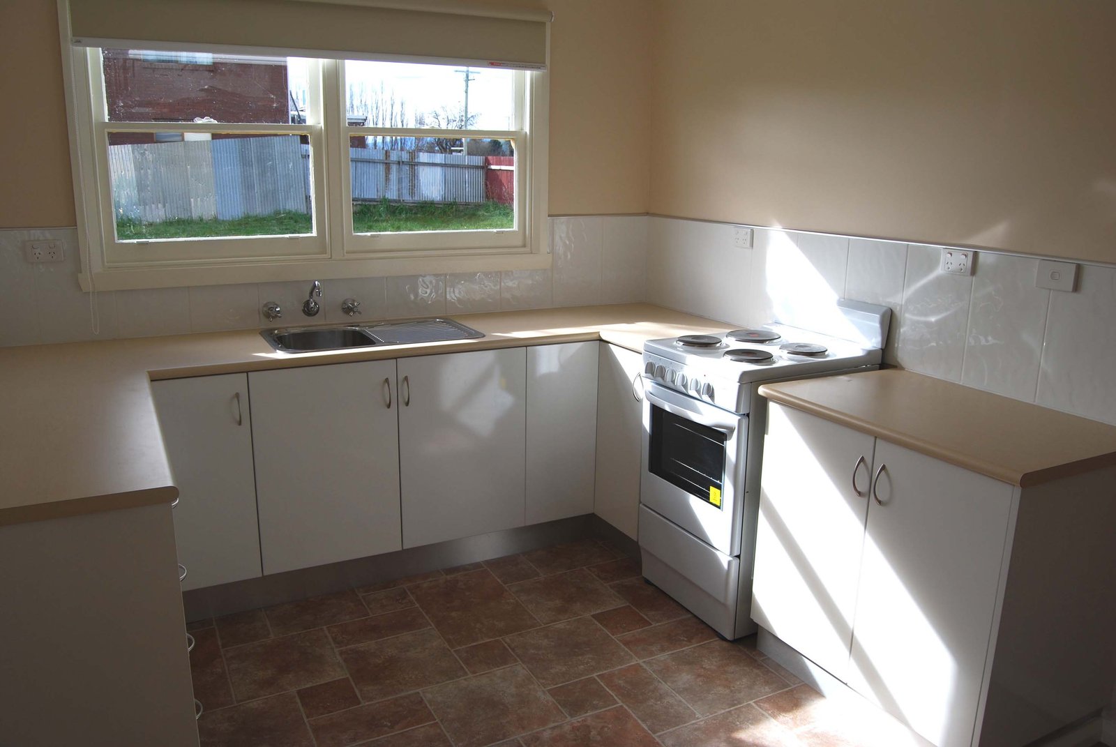 2 Ticknell Street OUSE 2