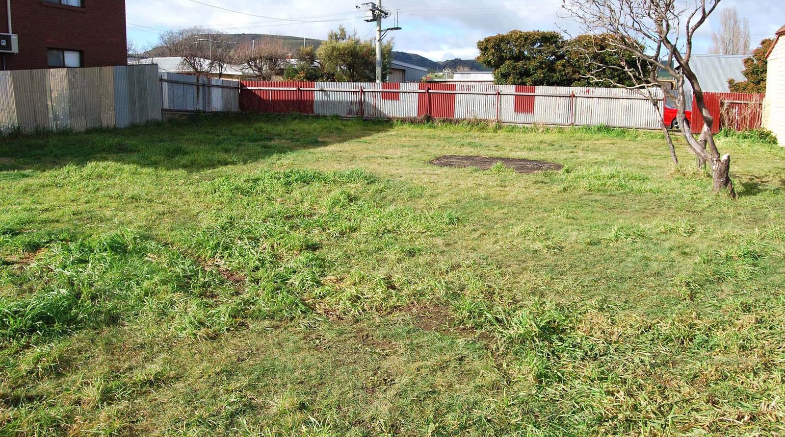 2 Ticknell Street OUSE 5