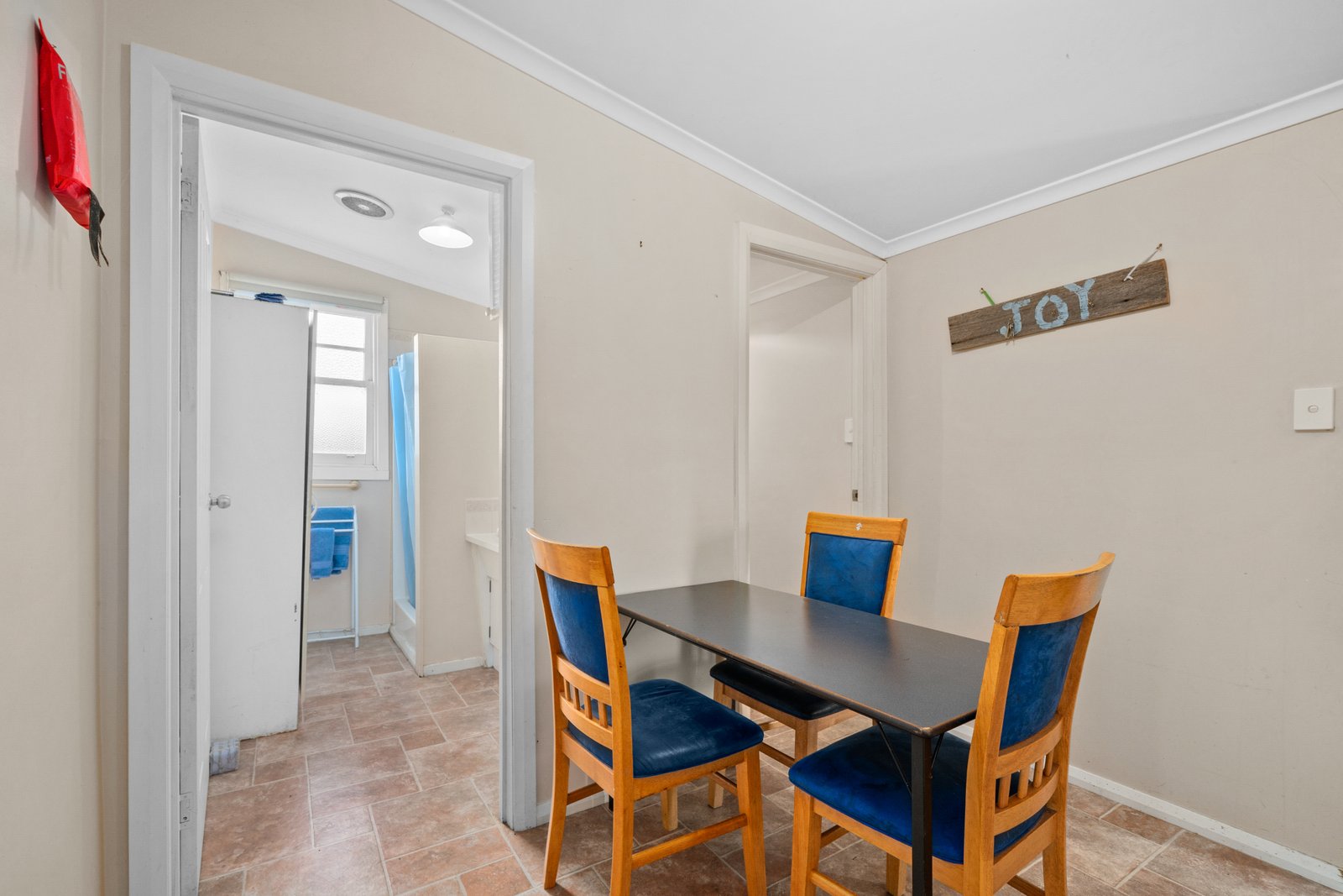 2 Ticknell Street OUSE 4