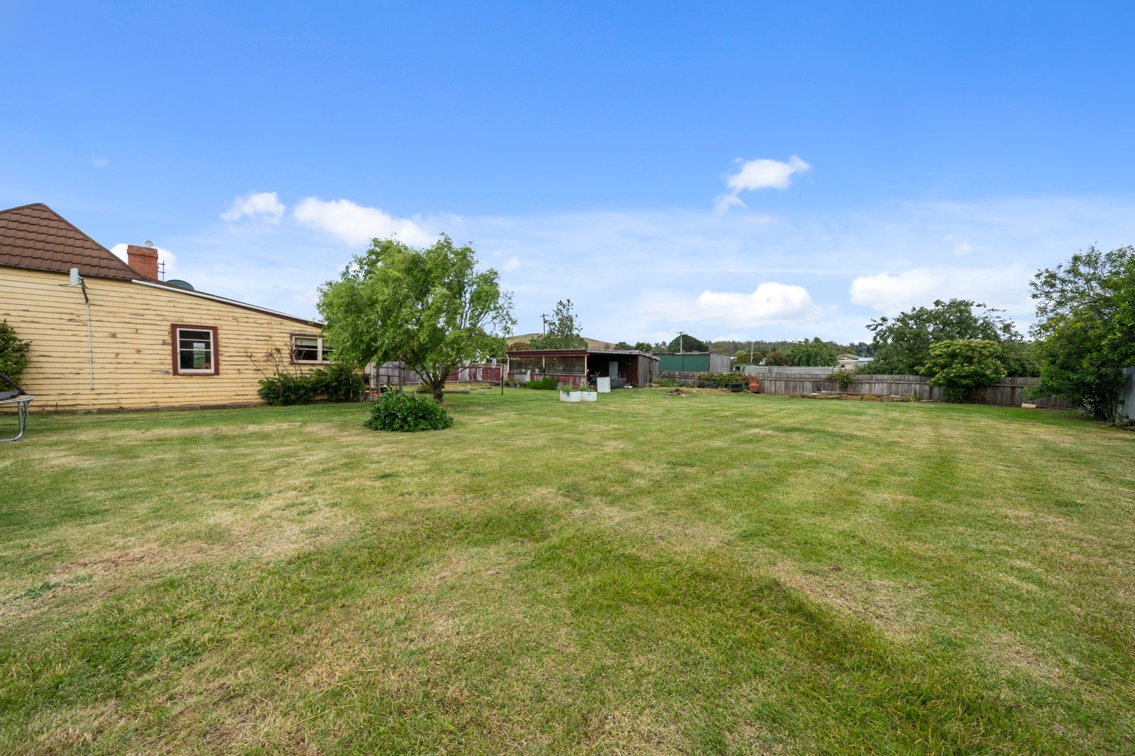 2 Ticknell Street OUSE 6