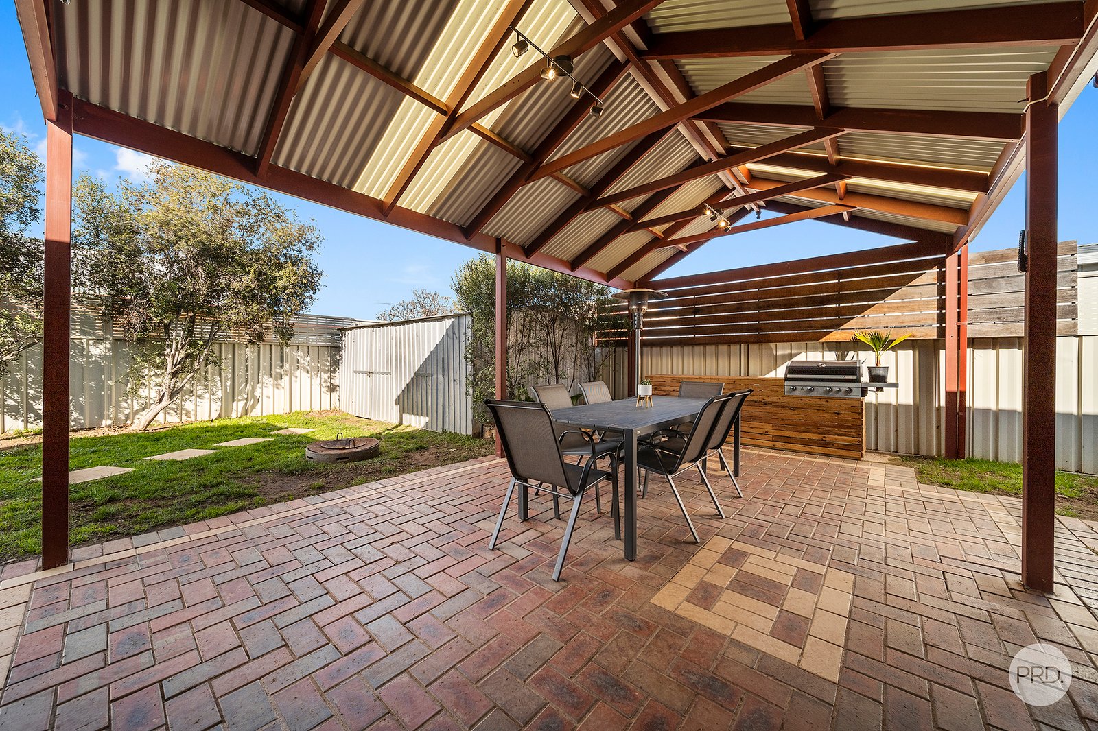 2 Tobin Crescent EPSOM 11