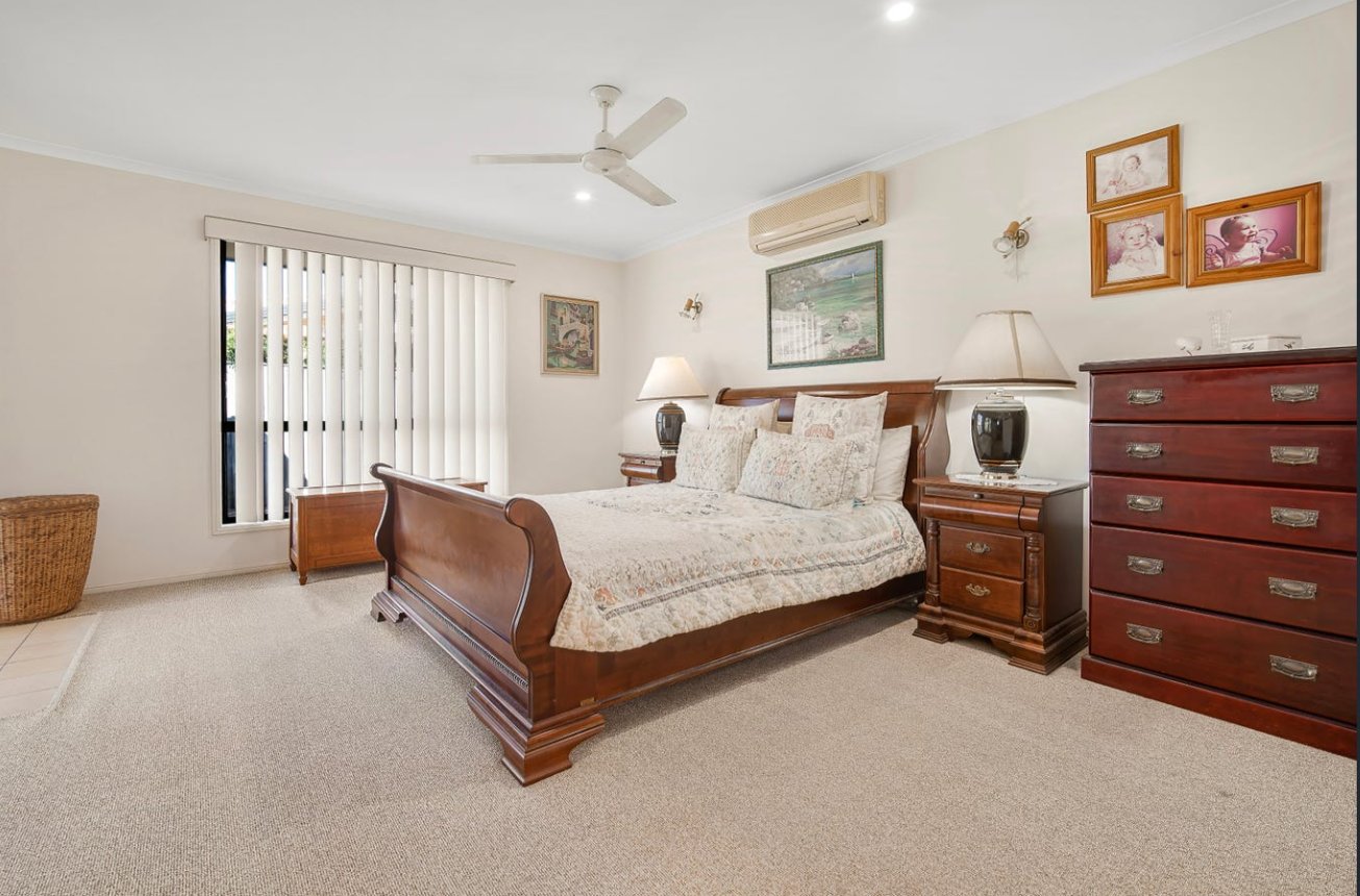 2 Tradewinds Avenue PARADISE POINT 6