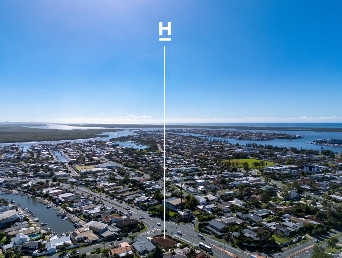 2 Tradewinds Avenue PARADISE POINT 18