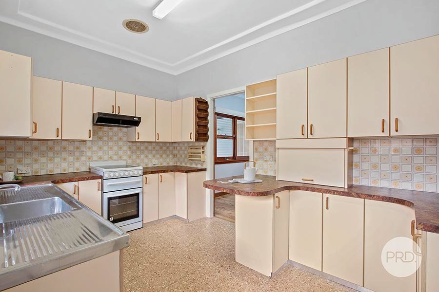 2 Trafalgar Street PEAKHURST 6