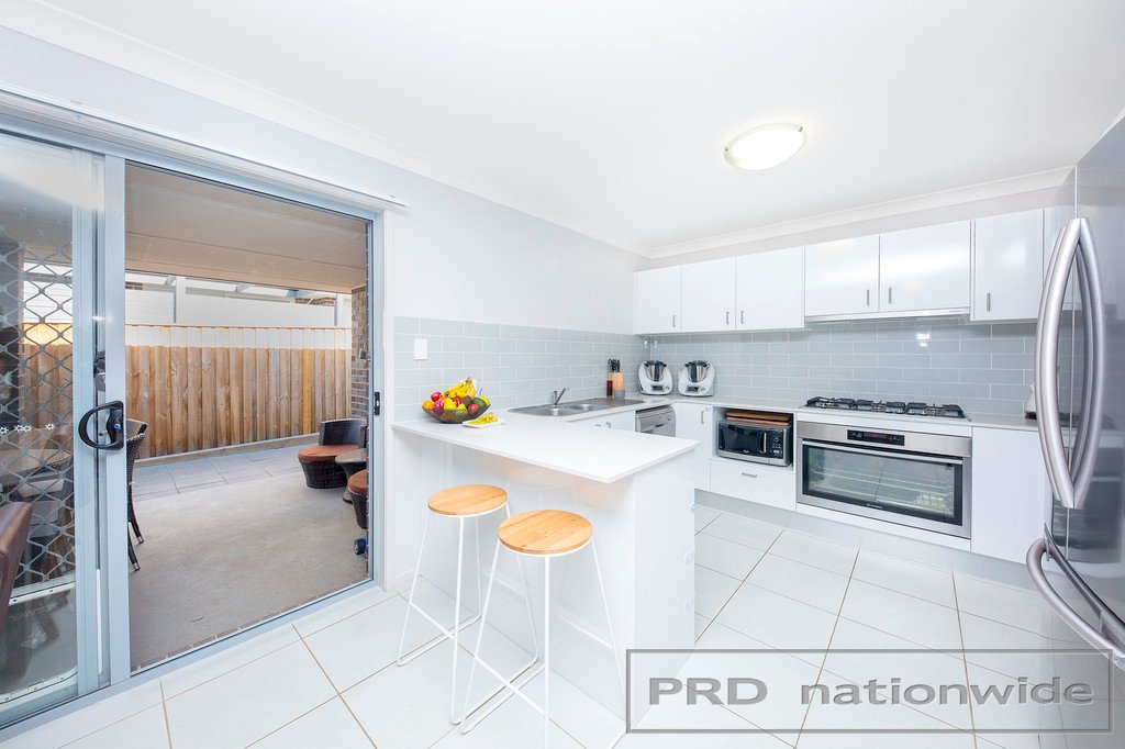 2 Triller Street ABERGLASSLYN 8