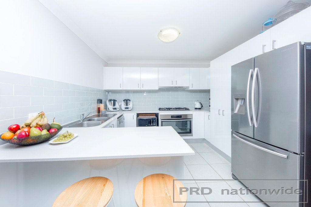 2 Triller Street ABERGLASSLYN 9