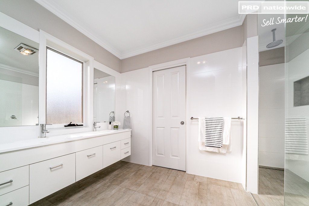 2 Trumper Street BOOROOMA 10