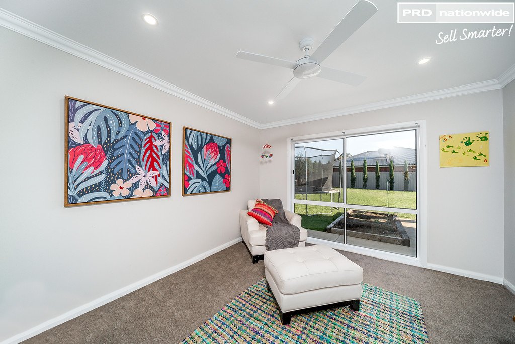 2 Trumper Street BOOROOMA 11