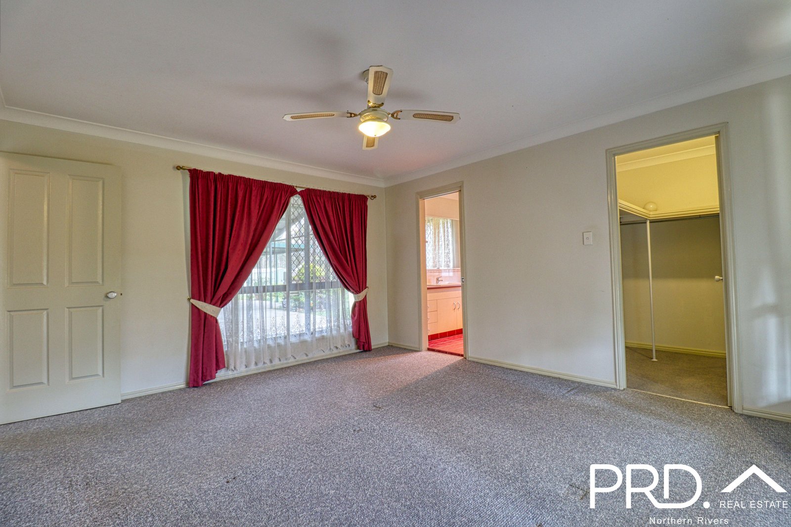 2 Tullarook Grove SPRING GROVE 11