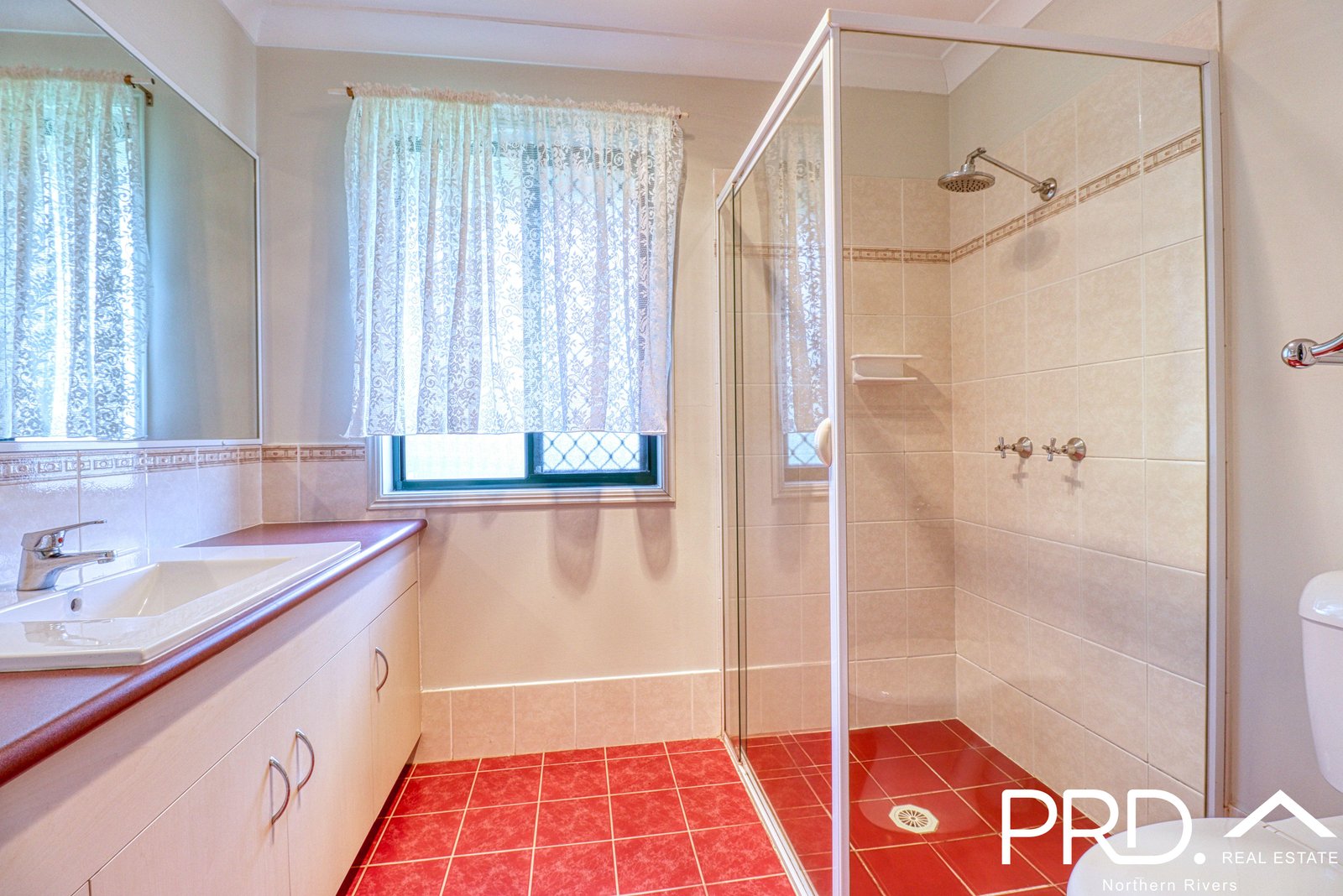 2 Tullarook Grove SPRING GROVE 12