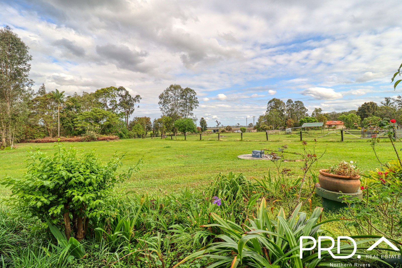 2 Tullarook Grove SPRING GROVE 24