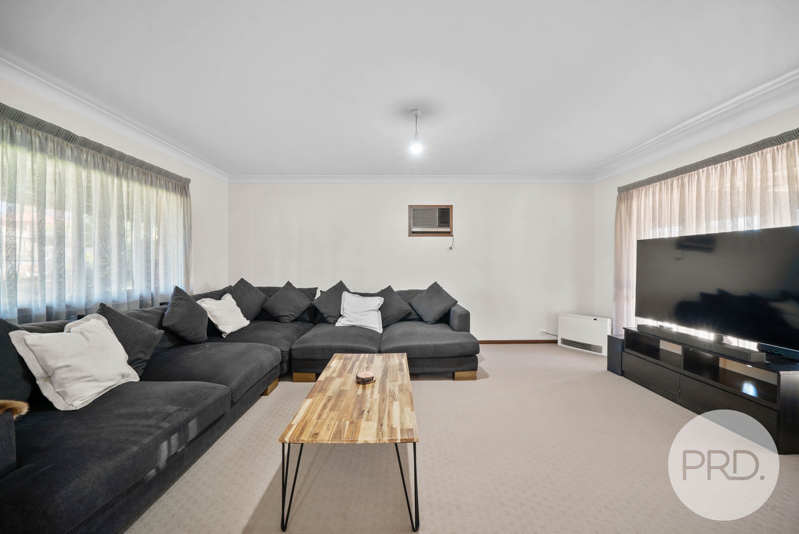 2 Tura Place GLENFIELD PARK 2