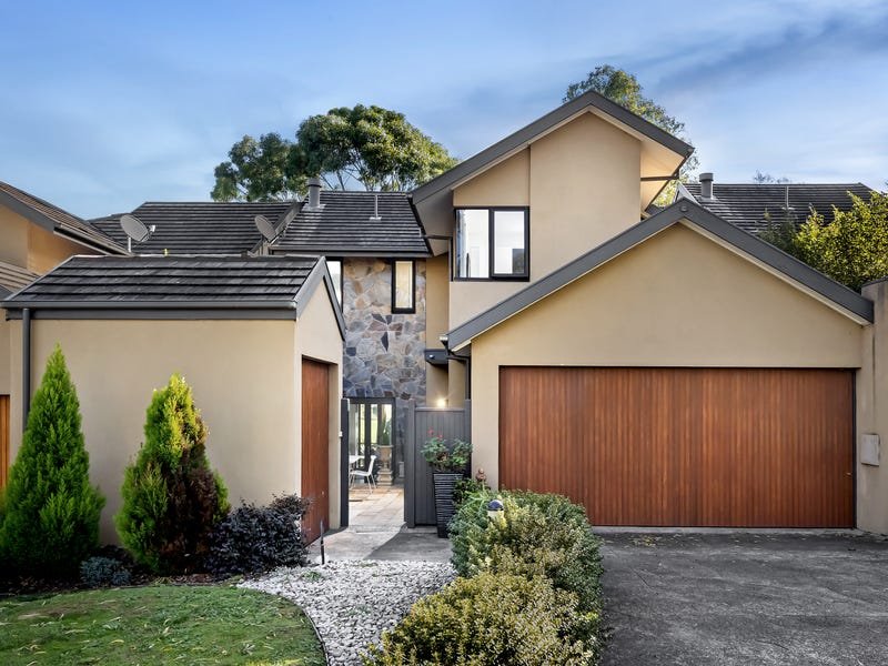 Real Estate and Property in 2 Turnberry Lane, Chirnside Park, VIC