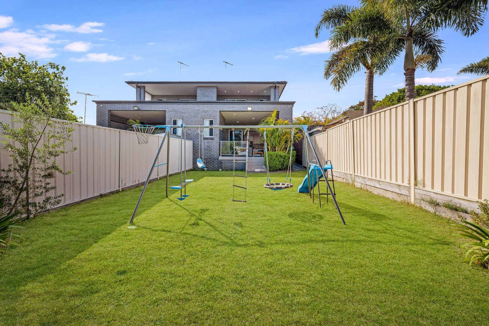 2 Tyrrell Street ROCKDALE 9