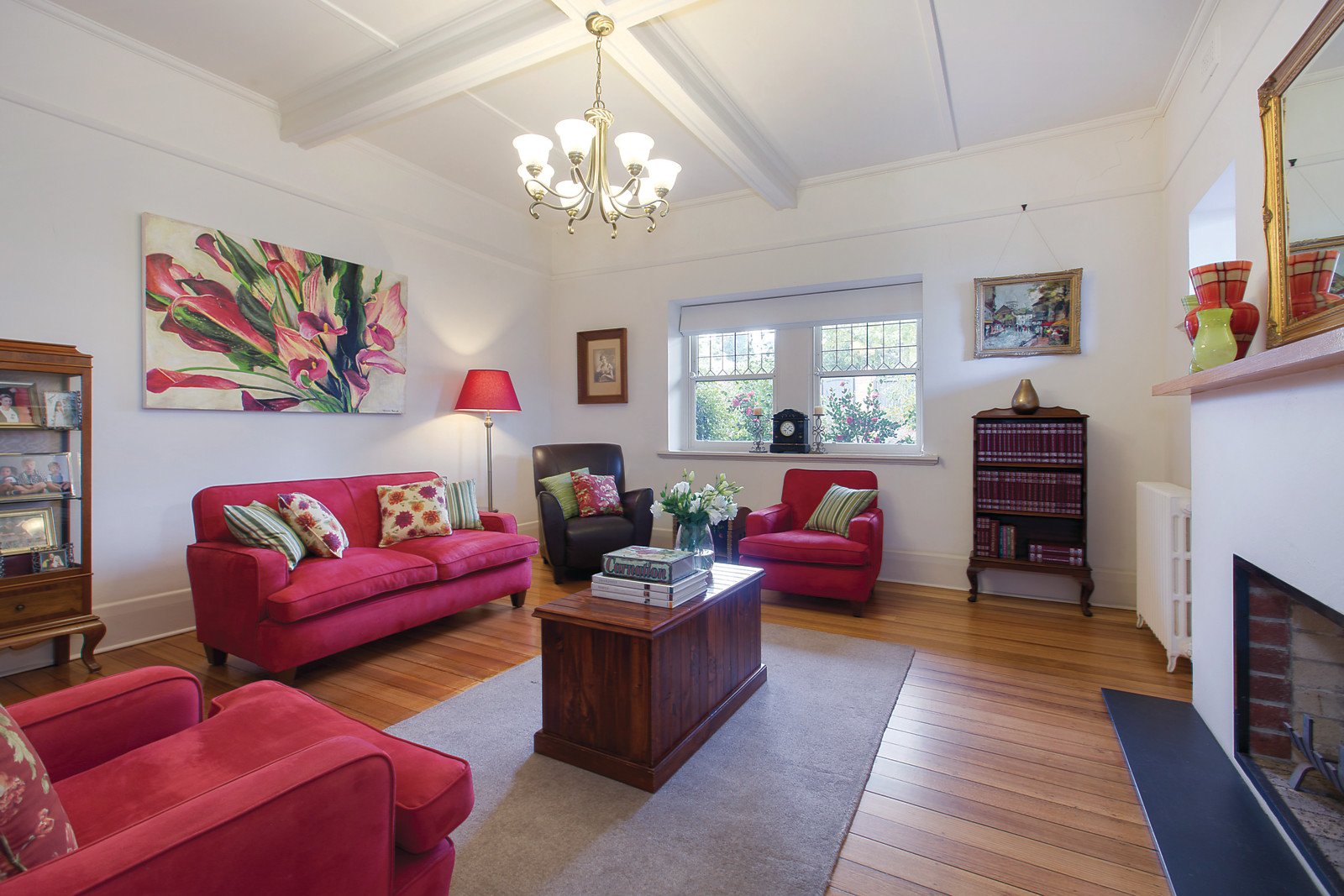 2 Valley View Road, Glen Iris, VIC