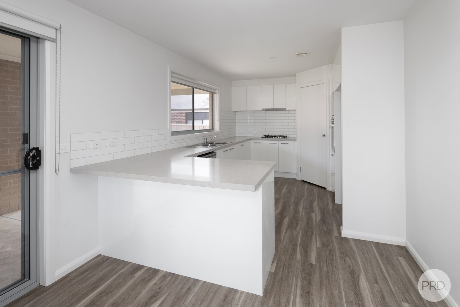 2 Venice Drive WINTER VALLEY 5