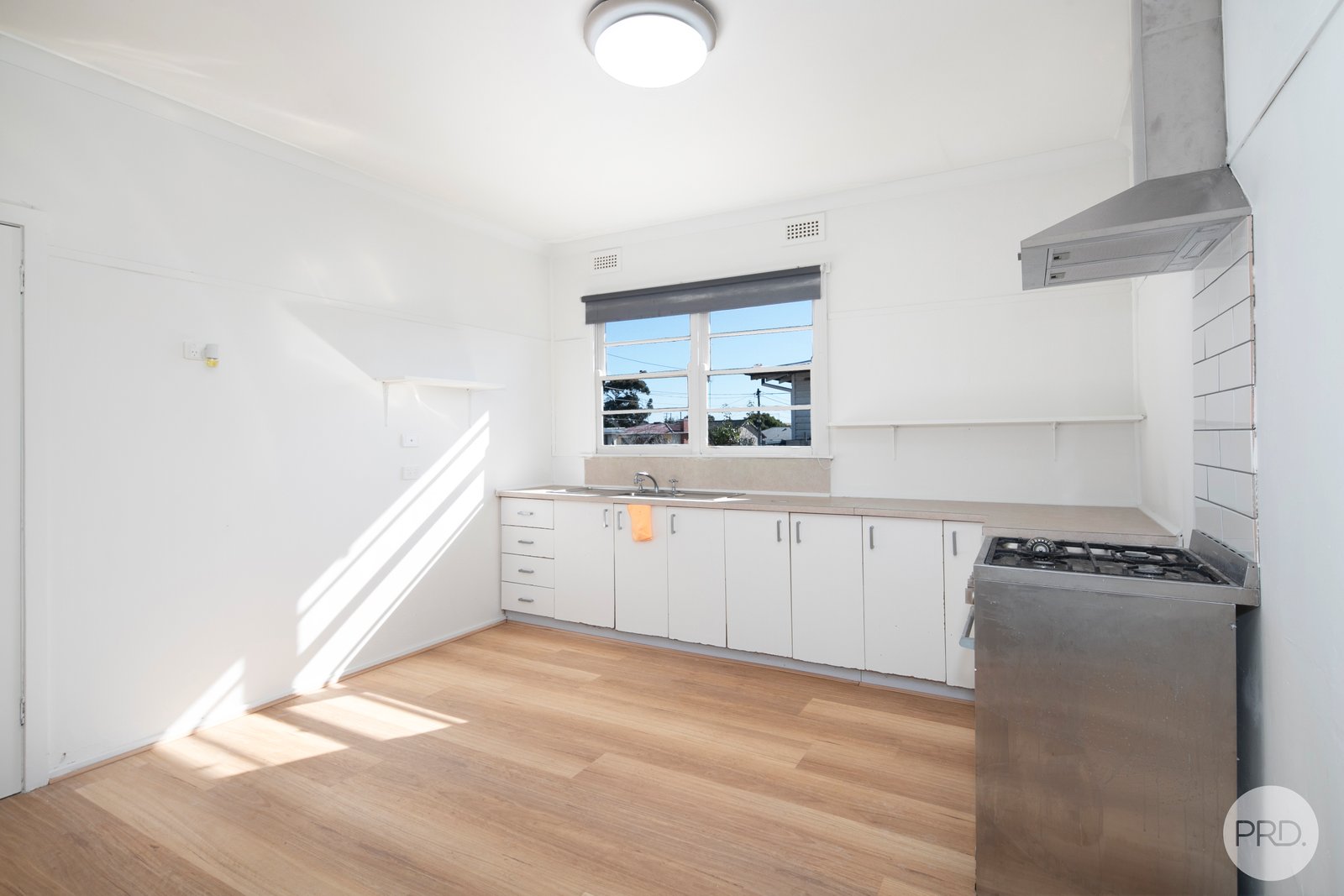2 Verbena Grove WENDOUREE 5
