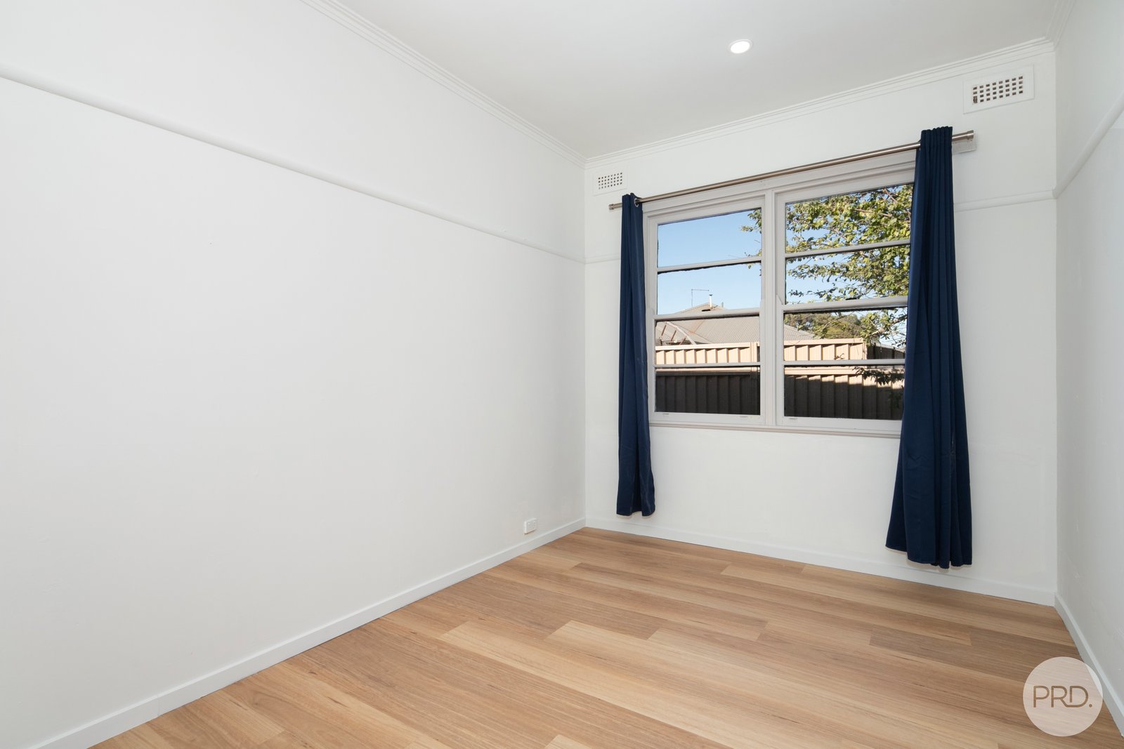 2 Verbena Grove WENDOUREE 9