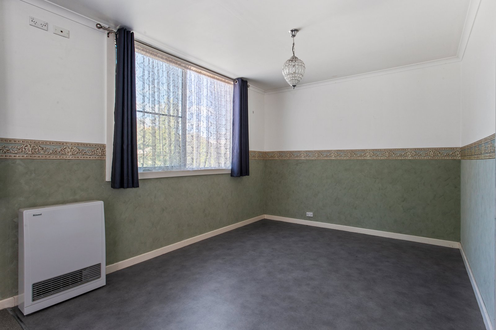 2 Vickers Court KENNINGTON 5