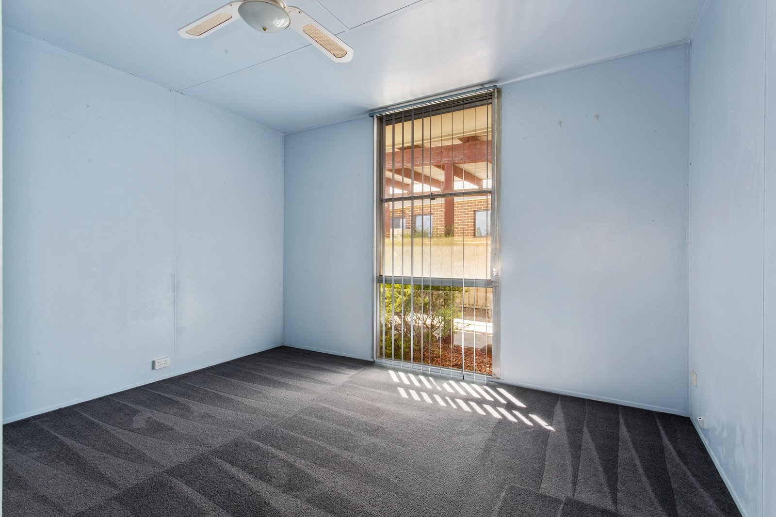 2 Vickers Court KENNINGTON 8