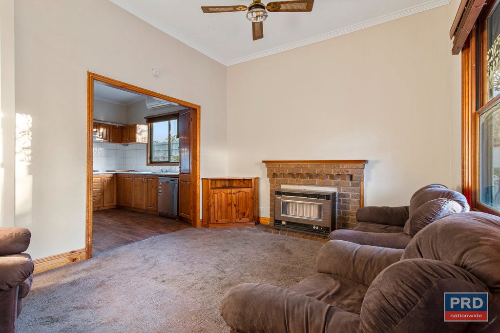 2 Victoria Street IRONBARK 6