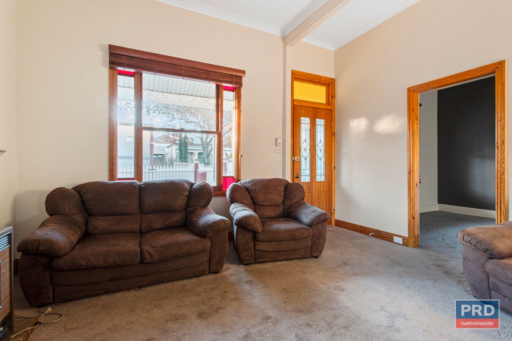 2 Victoria Street IRONBARK 8