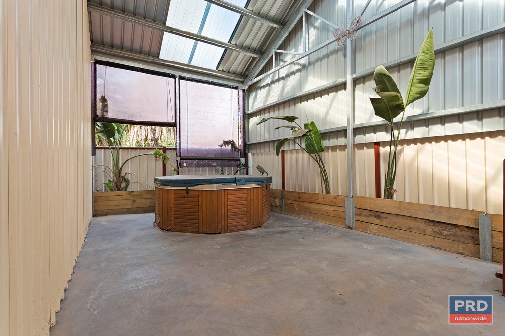 2 Victoria Street IRONBARK 15
