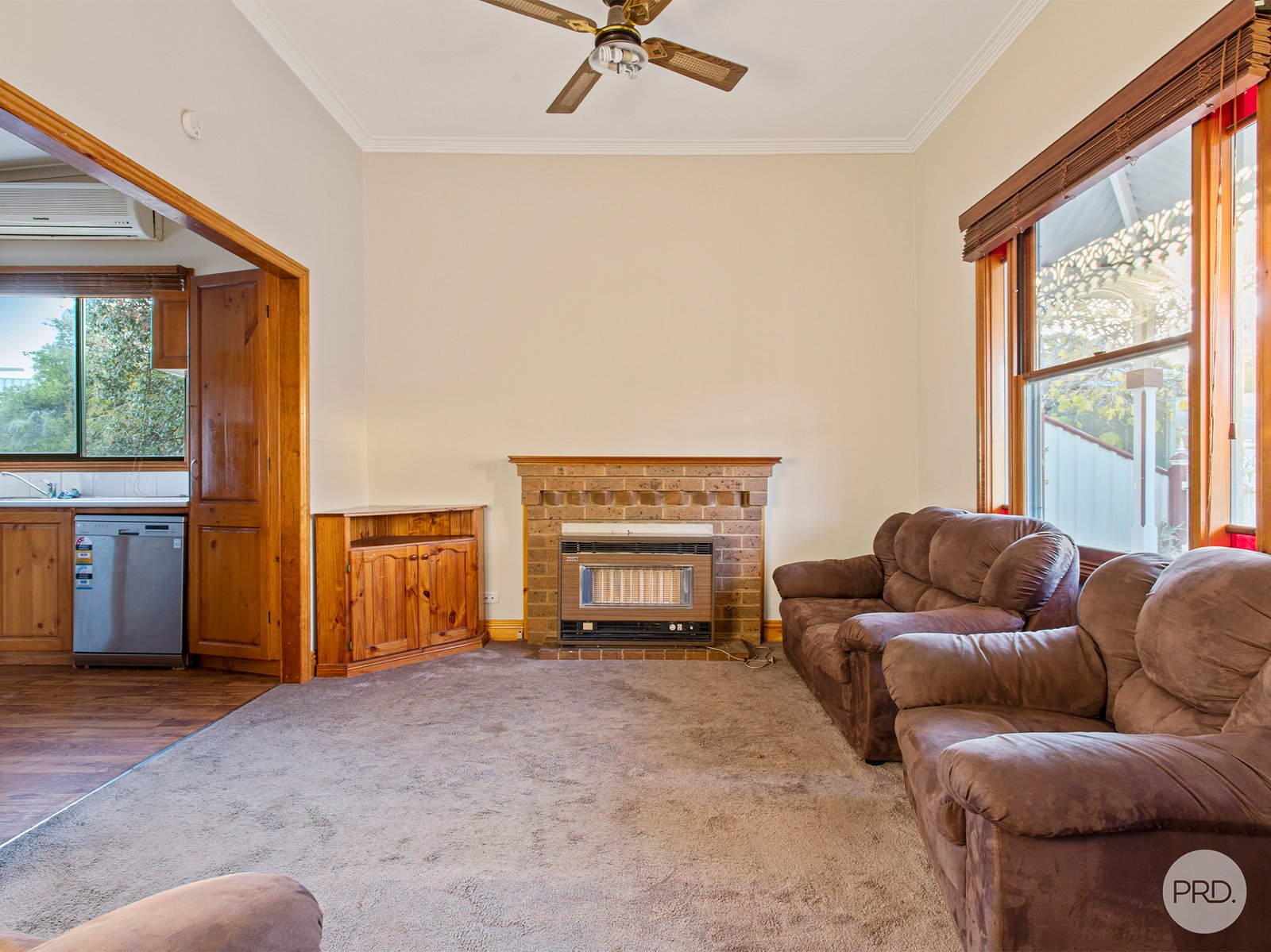 2 Victoria Street IRONBARK 4