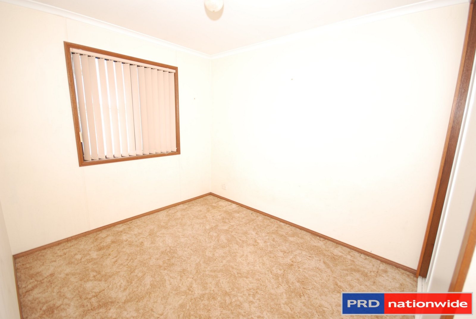 2 Victoria Street SUTTON 5