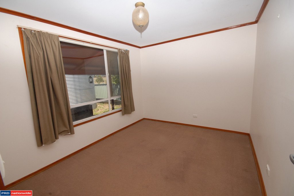 2 Victoria Street SUTTON 13