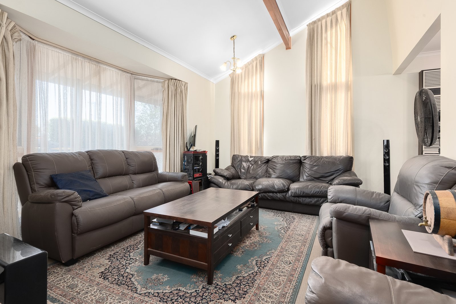 Gallery: 2 Waliki Court