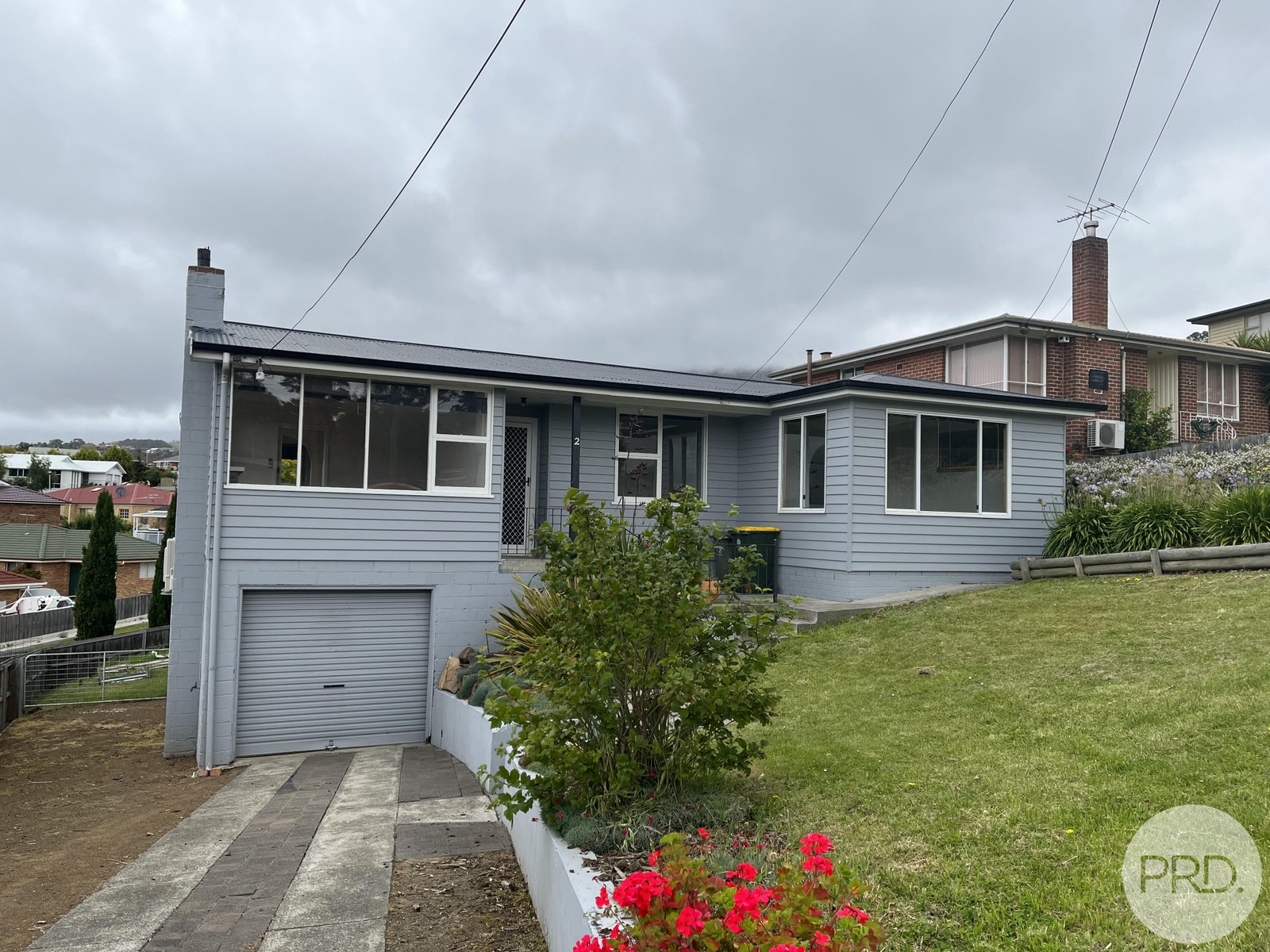 2 Wallong Place BERRIEDALE 1