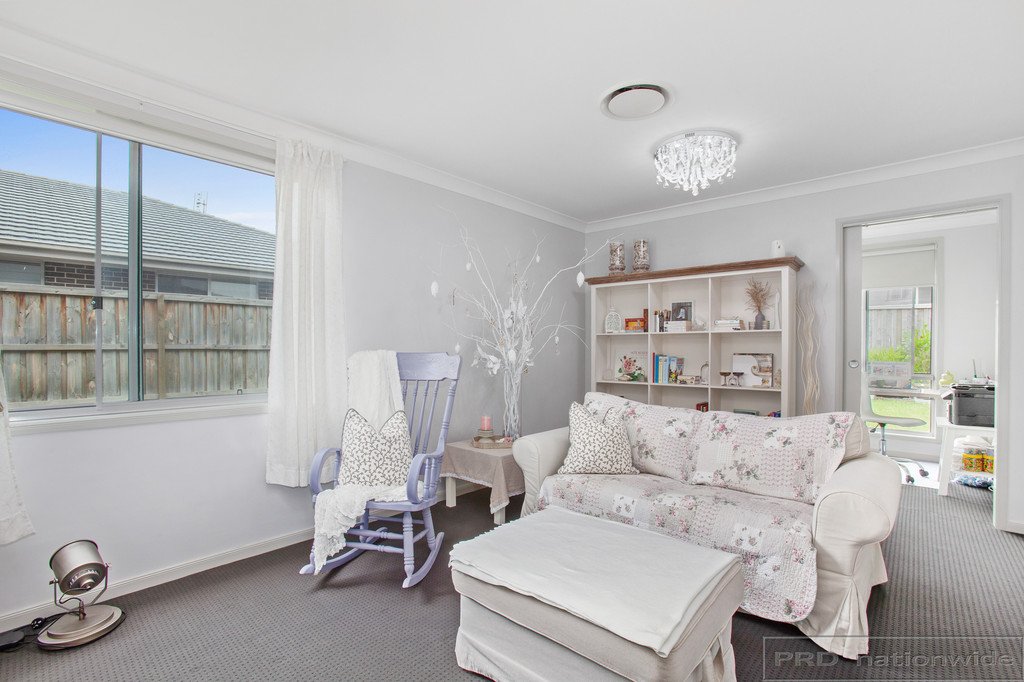 2 Warbler Avenue ABERGLASSLYN 9