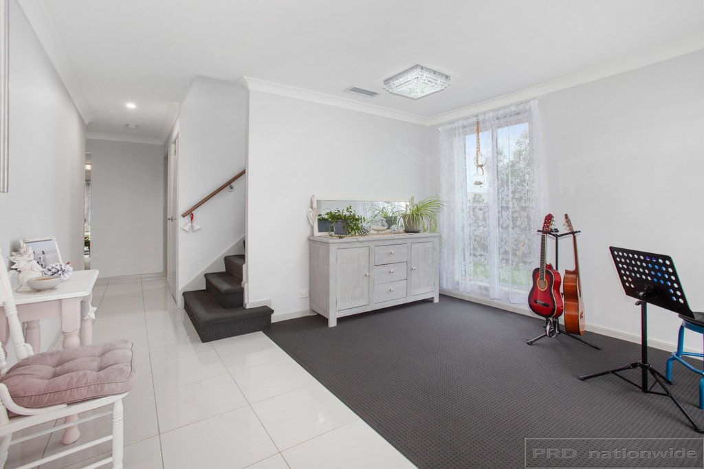 2 Warbler Avenue ABERGLASSLYN 24