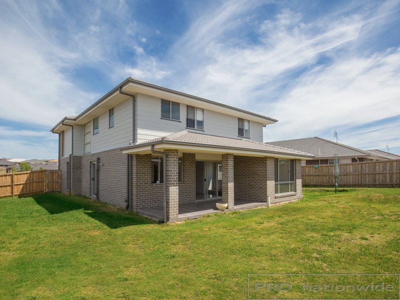 2 Warbler Avenue ABERGLASSLYN 8