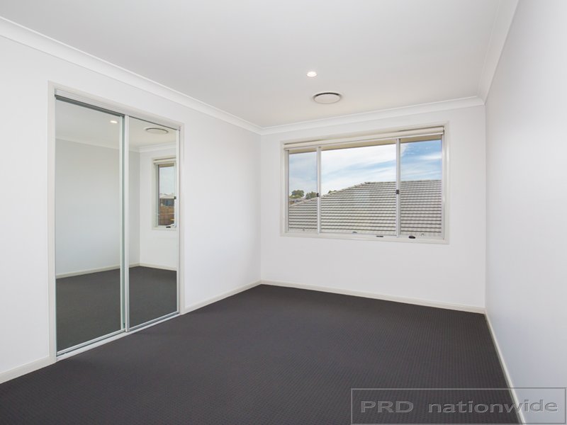 2 Warbler Avenue ABERGLASSLYN 14