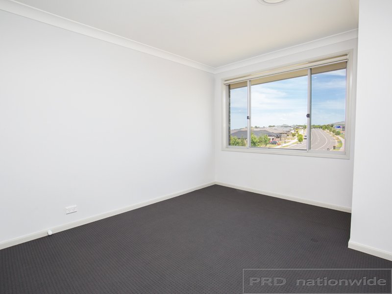 2 Warbler Avenue ABERGLASSLYN 16