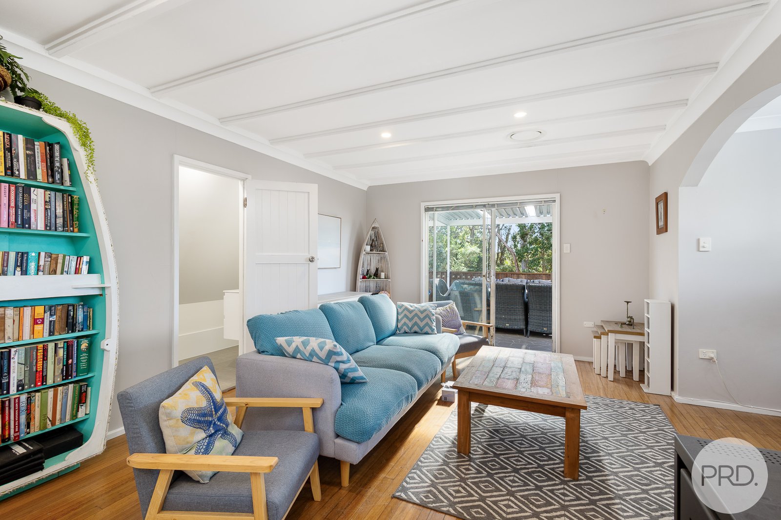 2 Wards Way SALAMANDER BAY 8