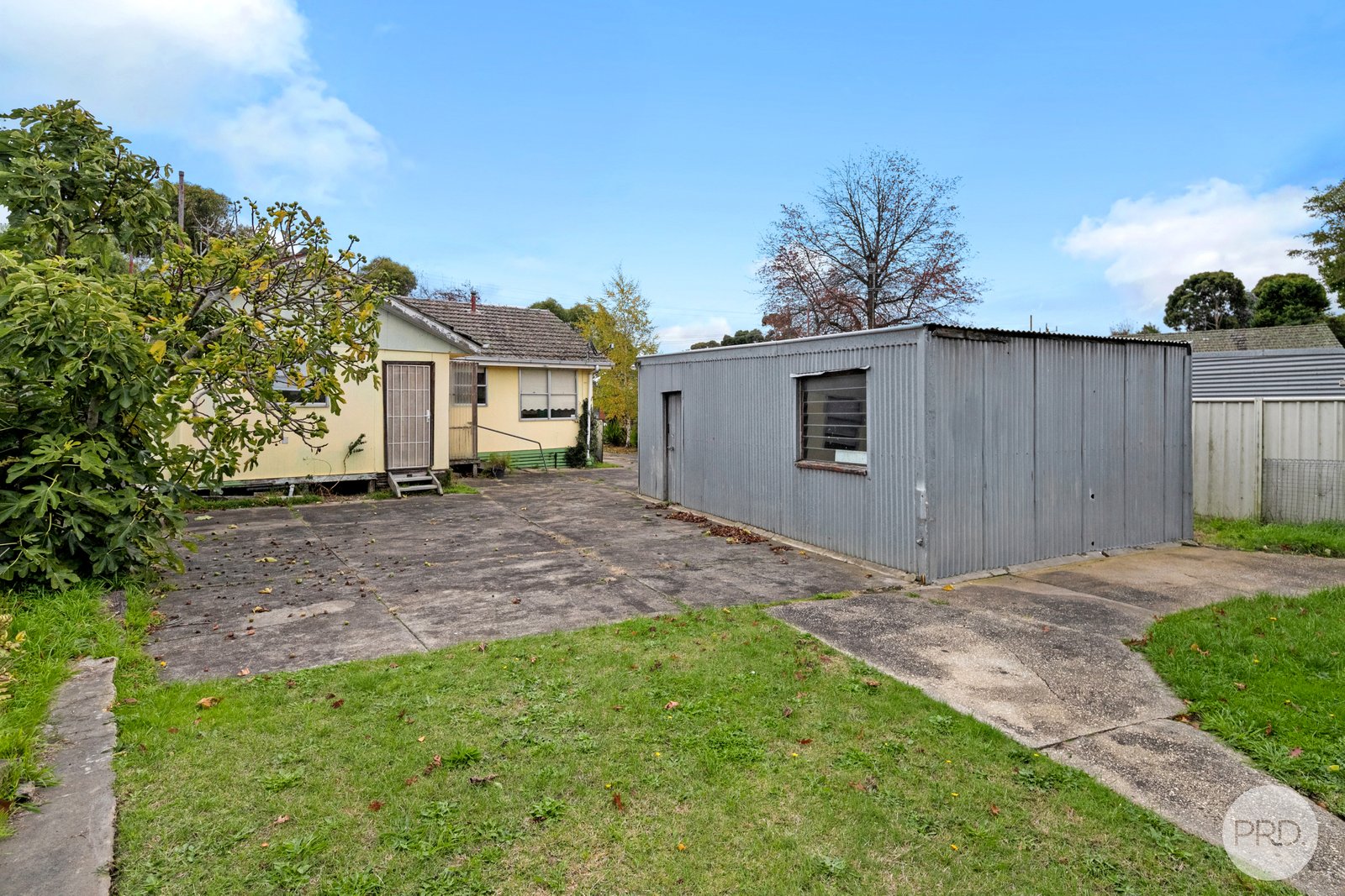 2 Warreen Street SEBASTOPOL 11
