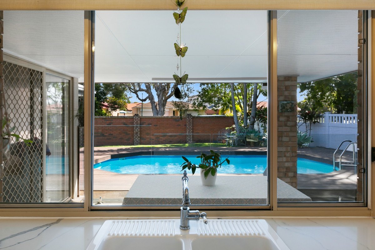 2 Water Gum Street Elanora 4